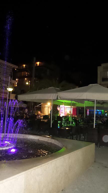 מלון נאוס מרמרס House Roula מראה חיצוני תמונה