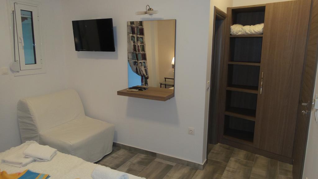 מלון נאוס מרמרס House Roula מראה חיצוני תמונה