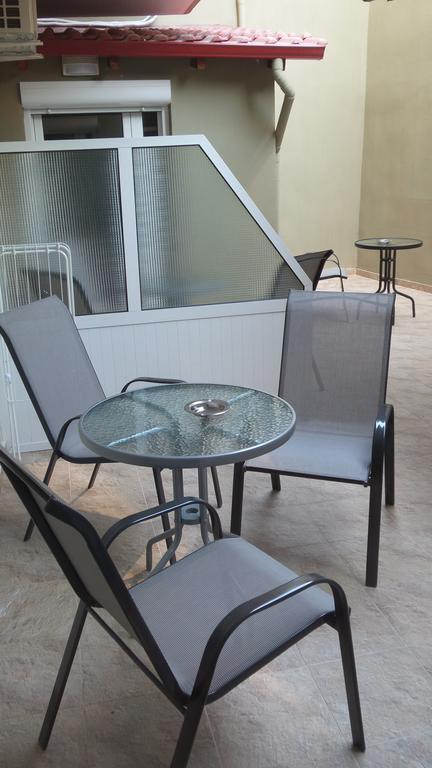 מלון נאוס מרמרס House Roula מראה חיצוני תמונה